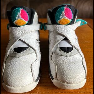 Youth Girl’s Jordan Tennis Shoes